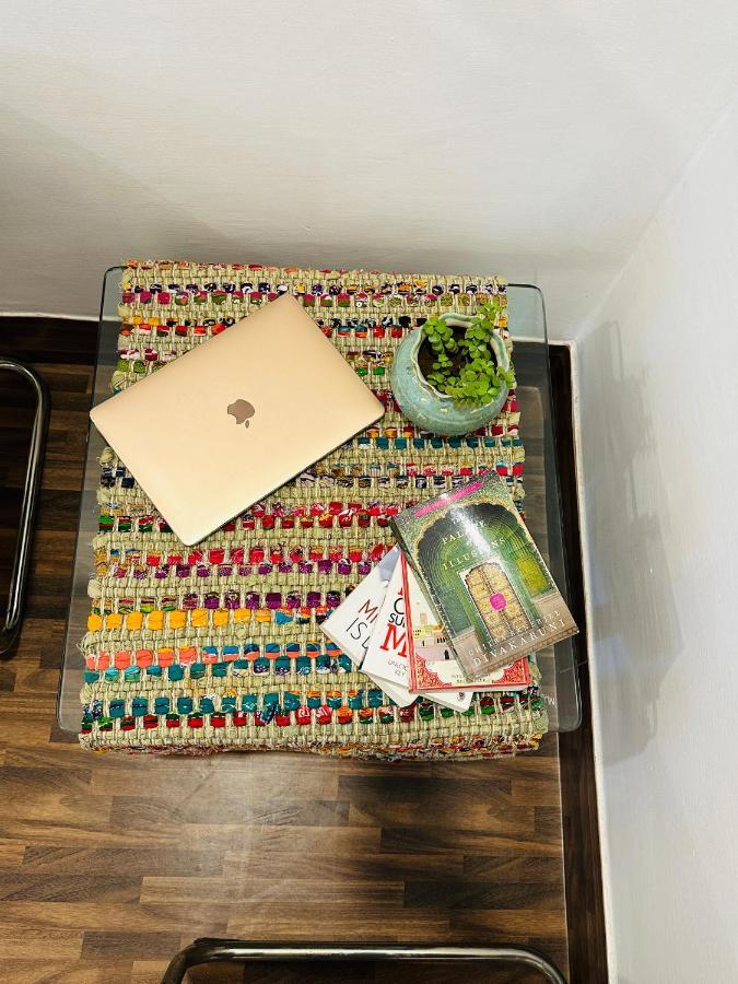 Anandmai Ghar - A Homestay In Gwalior Exterior photo